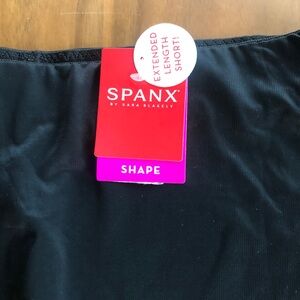 Spanx control extended length shorts size S